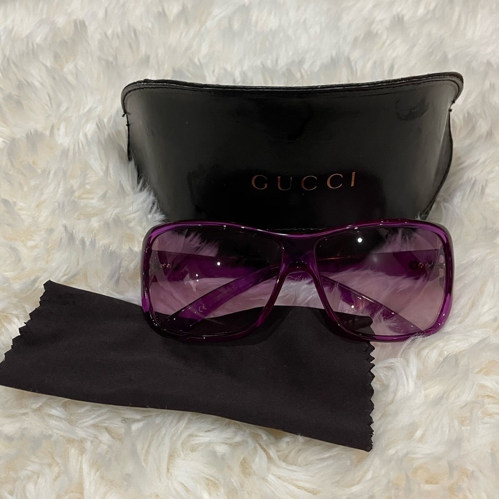 Gucci Women’s Purple Oversized Sunglasses
